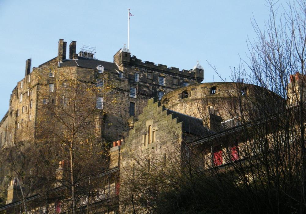 The West Bow Apartment Edinburgh Buitenkant foto